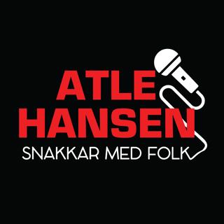 Atle Hansen snakkar med Tore Roth Blokhus