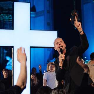 Hillsong – megakyrkan och succépastorn