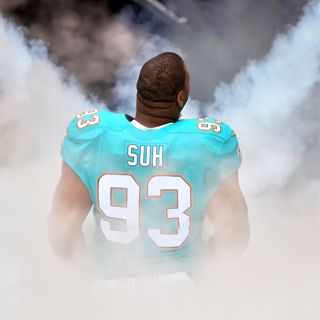 LA Rams sign Ndamukong Suh: Bear & James break down the signing & could OBJ work in LA?