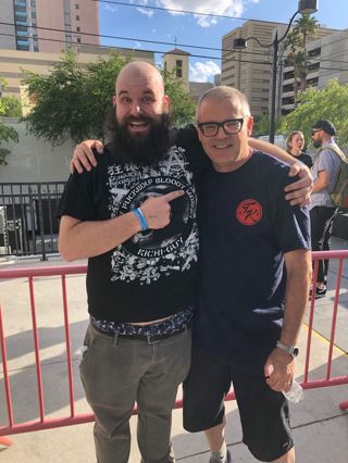 Episode 211 - Milo Aukerman (Descendents)