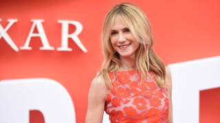 Holly Hunter