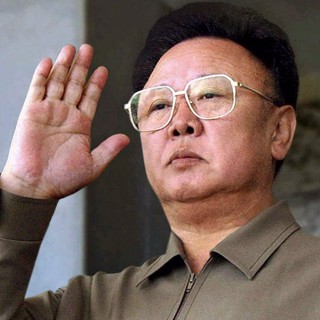 Das Märchen vom unglaublichen Super-Kim aus Pjöngjang - Bitterböse Geschichten aus Nordkorea