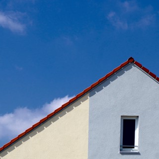 Fremder Schatten - Wer ist der merkwürdige Nachbar?